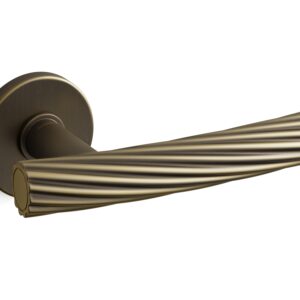 Mandelli 1731 Fusilla serie deurkruk op rozet, matbrons